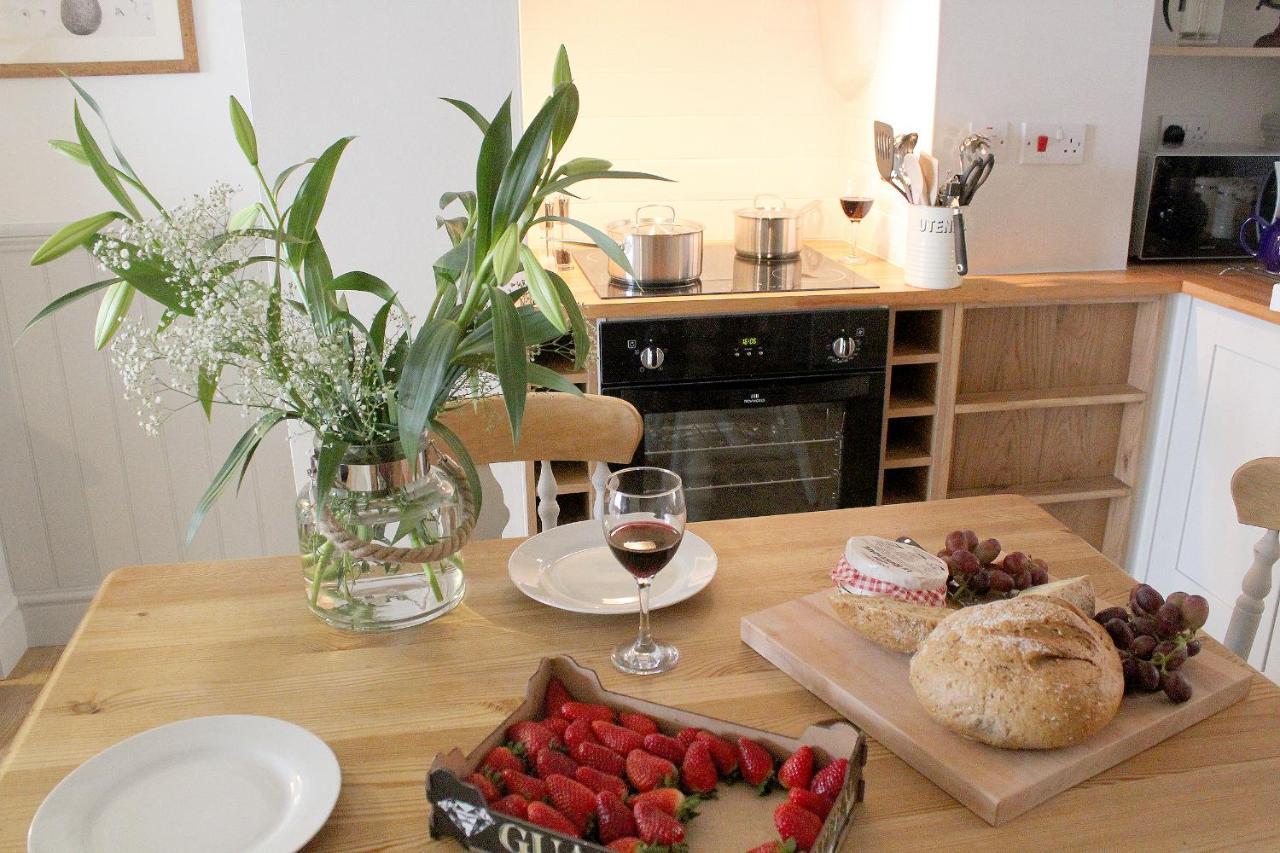 Beautiful Seaside One Bedroom Apartment Shaldon Exteriör bild