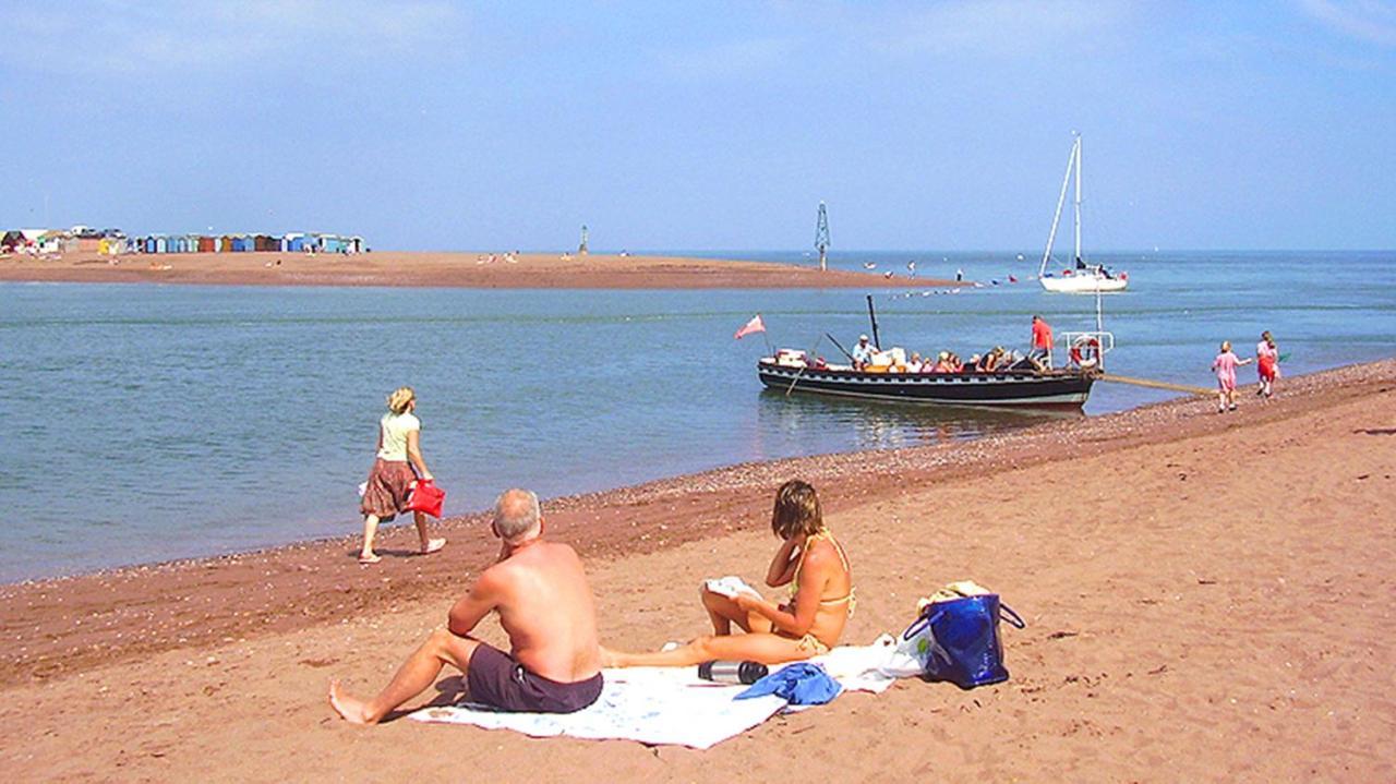 Beautiful Seaside One Bedroom Apartment Shaldon Exteriör bild