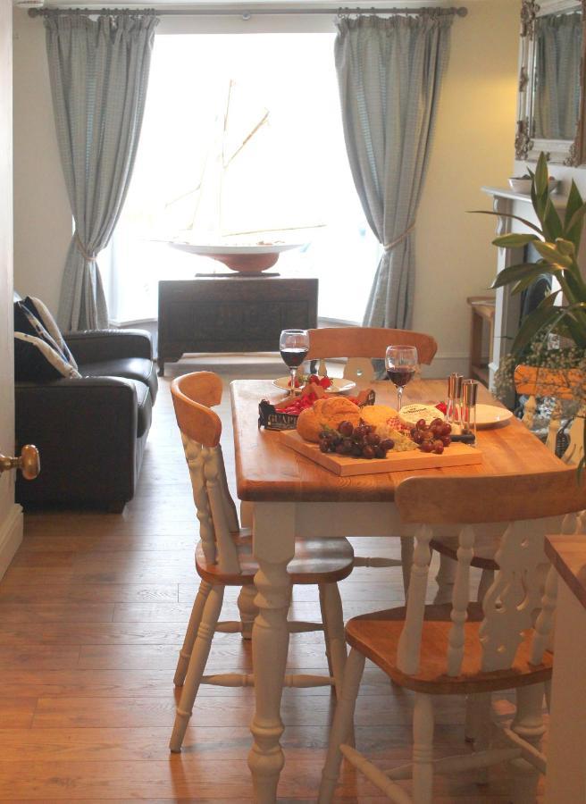 Beautiful Seaside One Bedroom Apartment Shaldon Exteriör bild